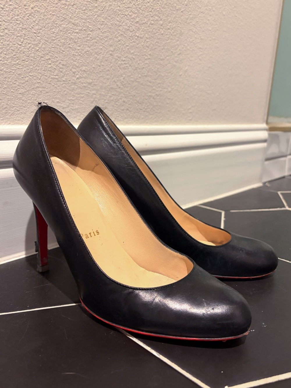 Christian Louboutin Black Leather Pumps Size 38 (Read Description)